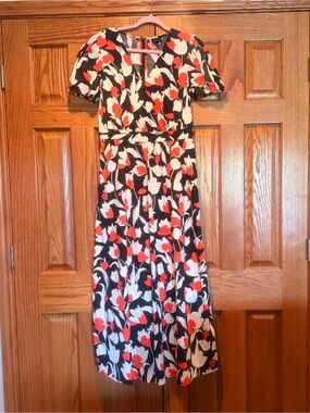 Who What Wear | Dresses | Who What Wear Green Floral Midi Dress Size Xs |  Poshmark